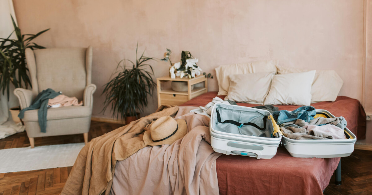 Vacation Plant Care: Maintaining Houseplants During Travel